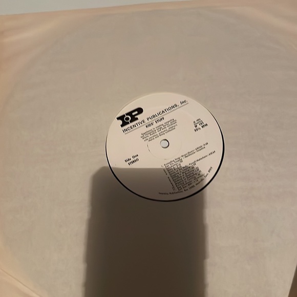 Kids stuff LP create compose interpret songs stories poems drama rhythm movement - Picture 6 of 10